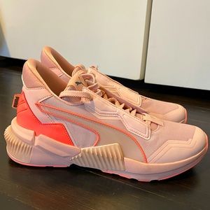 PUMA Women’s Sneakers